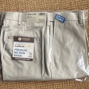 Haggar Classic Fit Premium No Iron Khaki Pants - Light Tan
